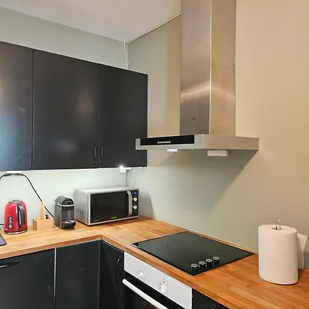 Cozy & In The Royal Heart Of Apartament *